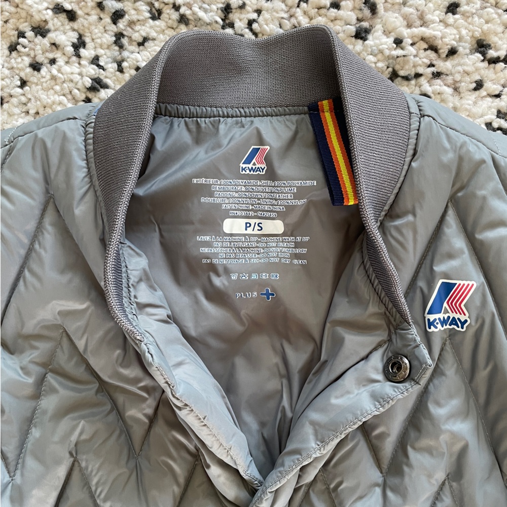 K-Way Gray Puffer Jacket - Picture 3 of 9
